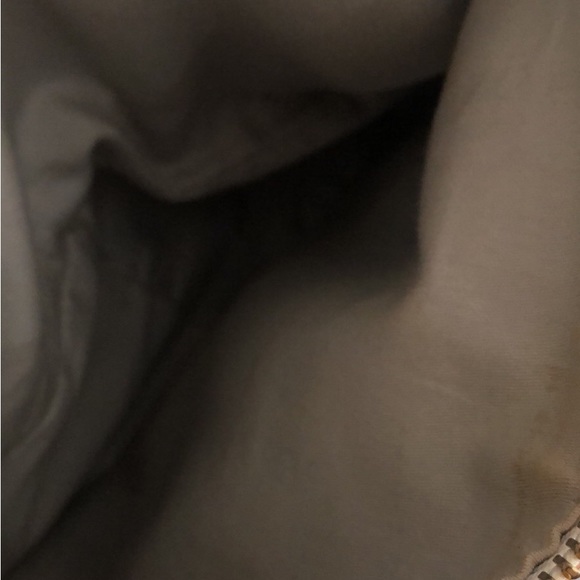 Alviero Martini Cognac and White Leather Adjustable Shoulder Bag - Picture 8 of 9